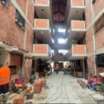 Bomberos rescatan un caimán de anteojos en Fuerte Tiuna